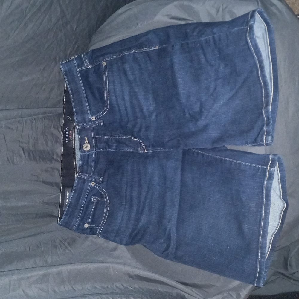 Torrid sz 12 Stretch Denim Jean Shorts